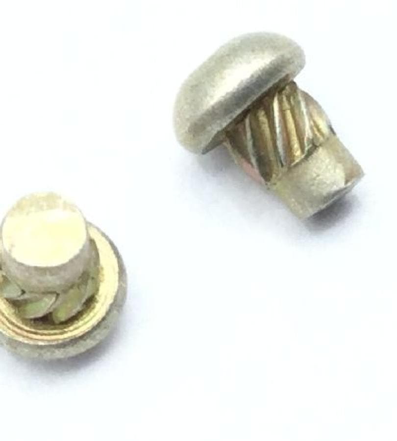AN535-2-2 SCREW